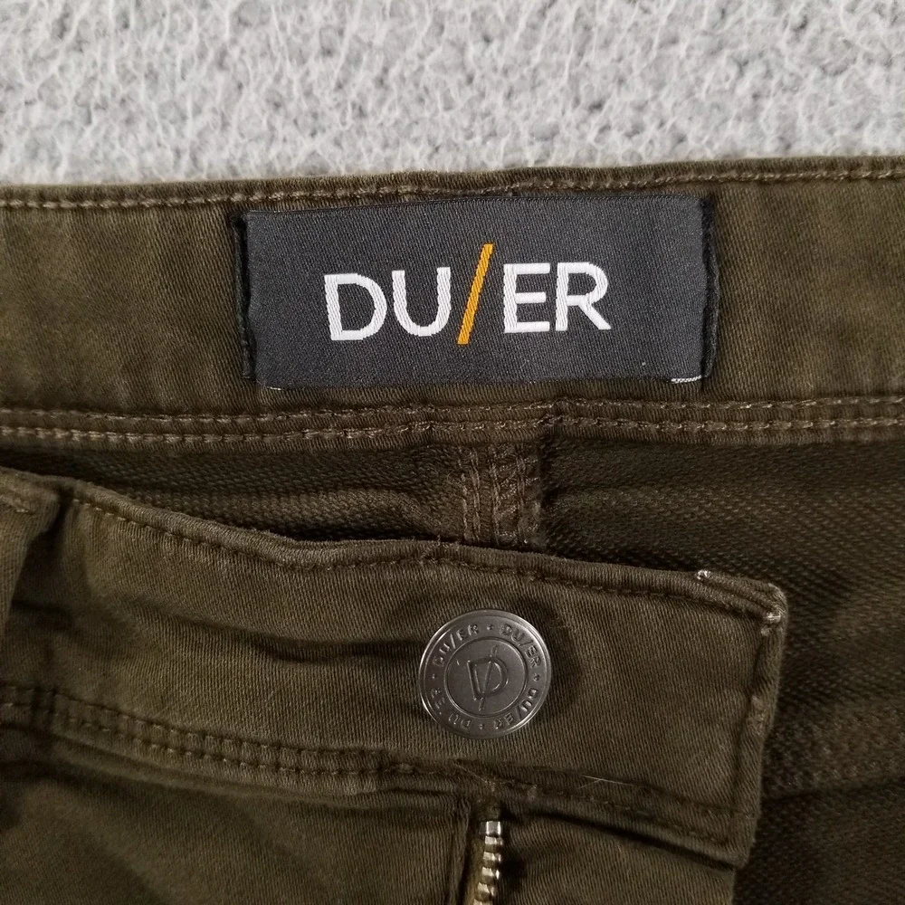 DU/ER Shorts Mens 34 Green Hiking Outdoor N2X Slim Fit Stretch 5 Pocket Zip Fly